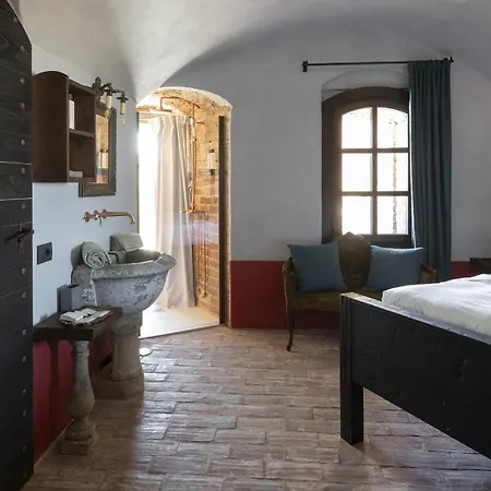 Hotel Rocca Di Arignano