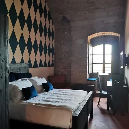 Rocca Di Hotel Arignano