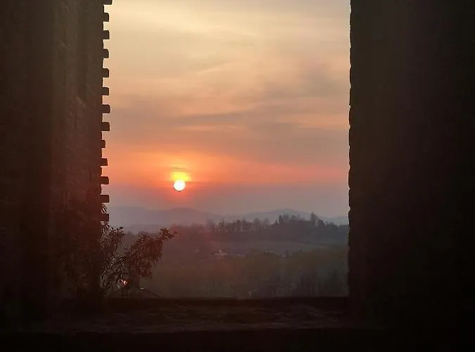 Rocca Di מלון Arignano